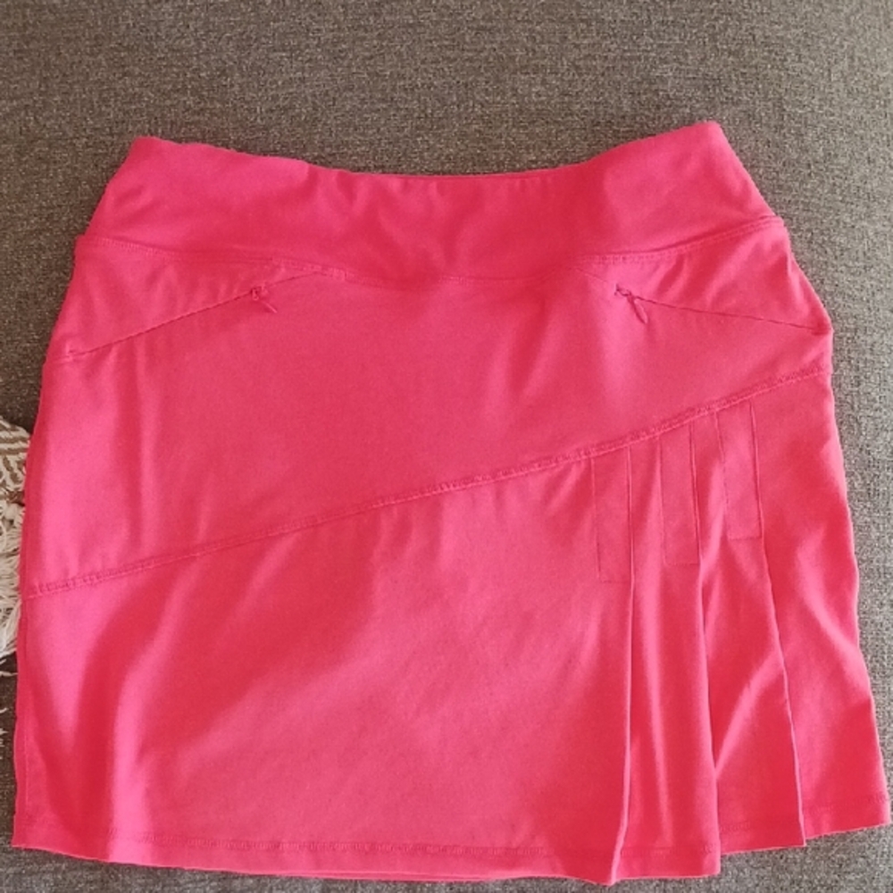 CHASE 54 Pink Women's Skort Size S. LIKE NEW.